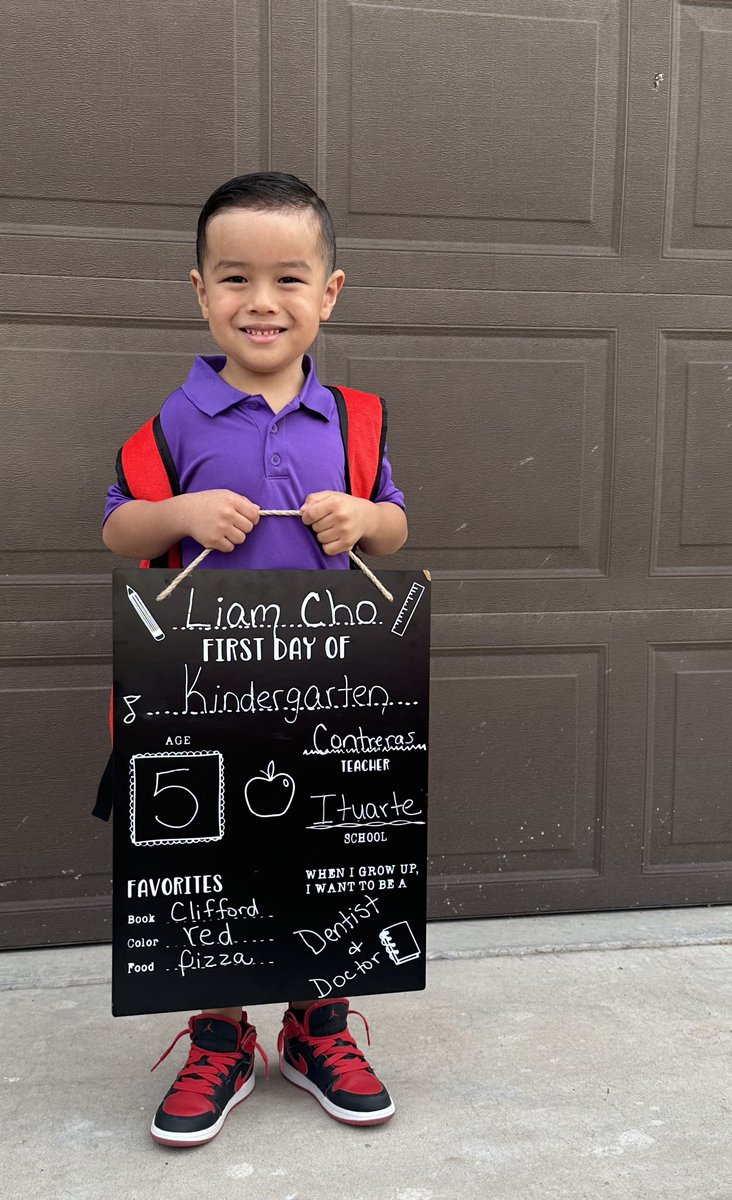 PCho_IES's tweet image. Had a great 1st day at the Castle! 🏰💜🧡 #KnightsChangetheWorld🌎#ItsAnItuarteThing #2023-2024