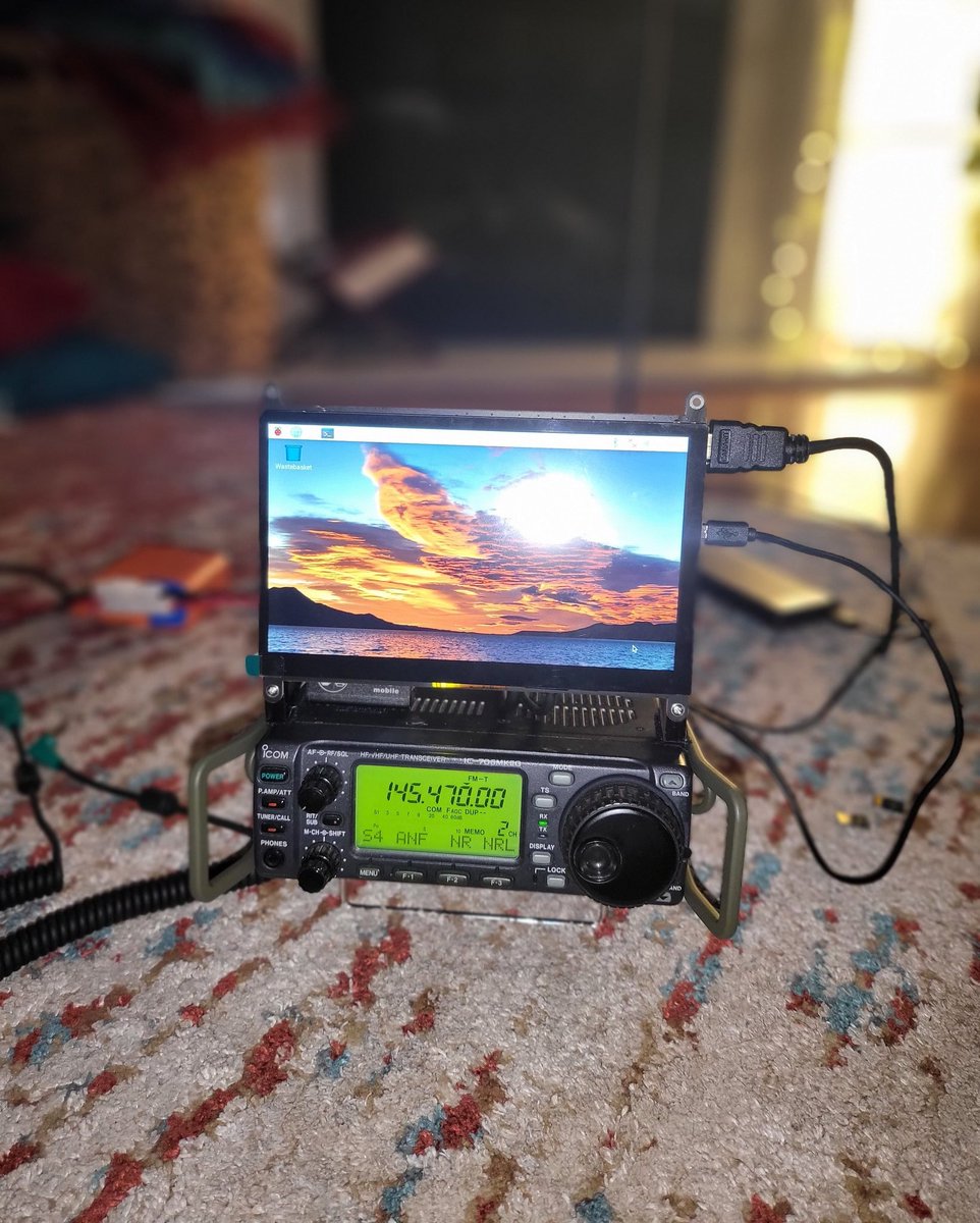 K4KHOMetroATL's tweet photo. It's Alive!!!!!!! The Doomsday Radio 2.o Variant Icom 706 !! #icom705 #digirig
#mobilinktnc #allband #allmode #wsjtx #ft8 #uhf #vhf #hf #qro #hamradio #POTA #CQPOTA !! This Build is going to be awesome If I can stabilize all the Digital Communications!! #SSB https://t.co/bhGQMPBTZF