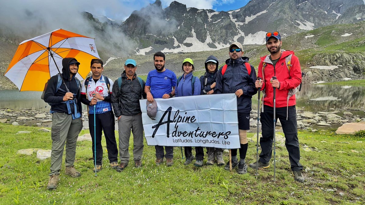 AlpineAdv's tweet photo. 📍Purani Ganga lake 
Distance: 25kms to and fro (Approx)
Altitude: 4,000 mtrs (Approx)
Gradient: Medium to difficult 
Elevation Gain : 1,964 mtrs (Approx)
Moving time: 8 hours (Approx) https://t.co/4pcD1yB6vb