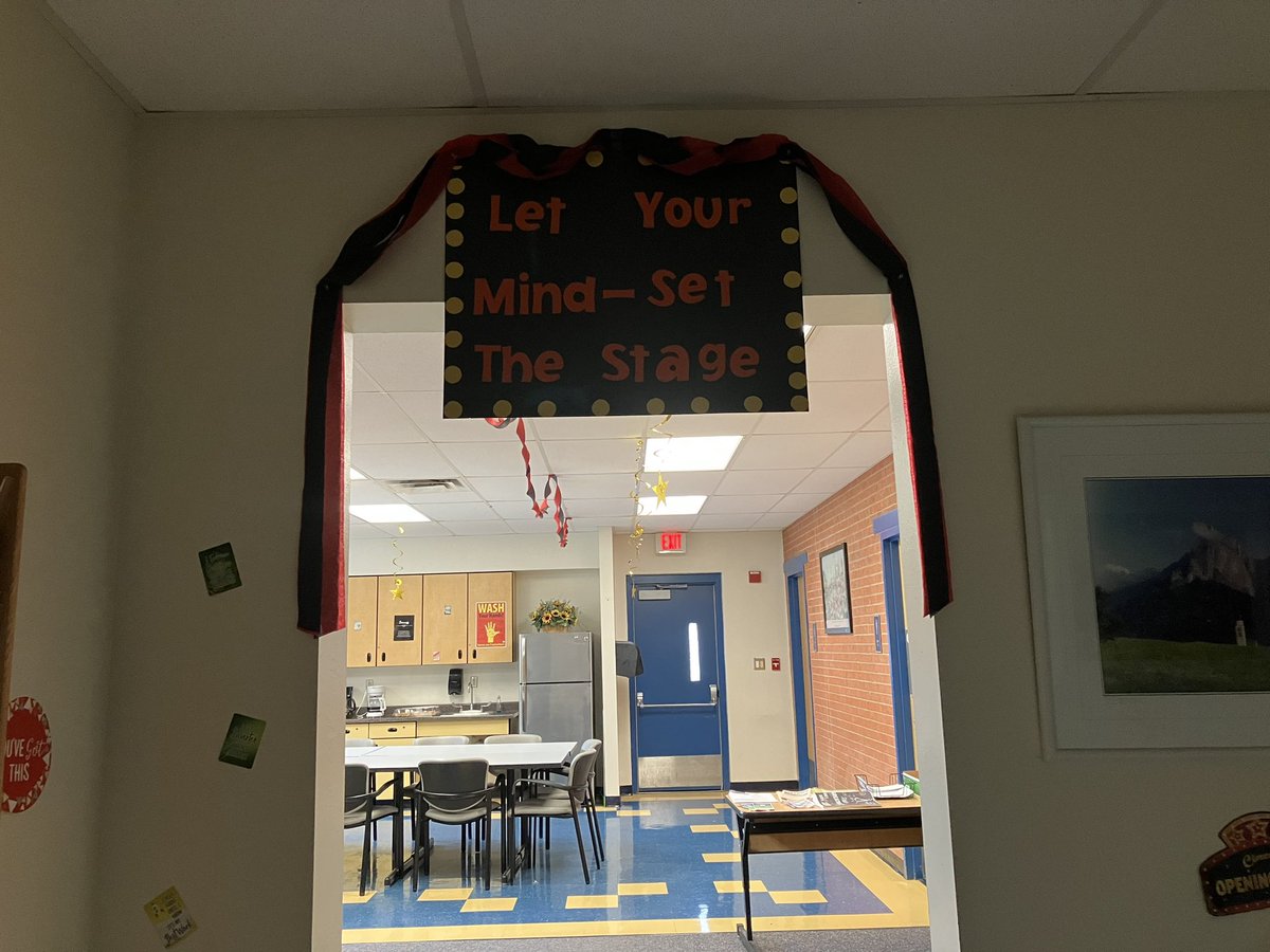 Governor Bent Staff came with some positive energy today! Cheers to a new school year! Let your MIND-SET the stage!! ☺️🥳 #aps_elementary <a href="/GovernorBent/">Governor Bent Elementary School</a> <a href="/ABC_Partnership/">ABC Community School</a>