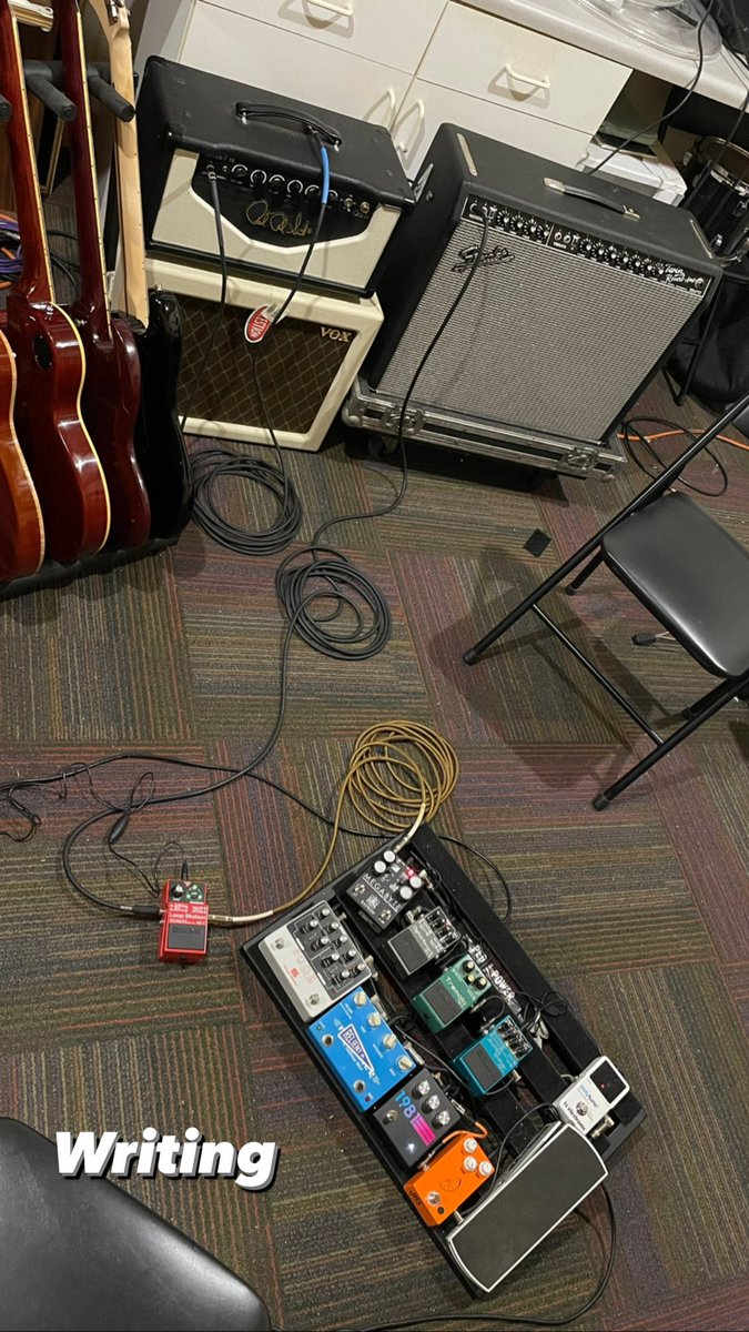 Making music with <a href="/MPJmusic/">MatthewPerrymanJones</a> tonight.