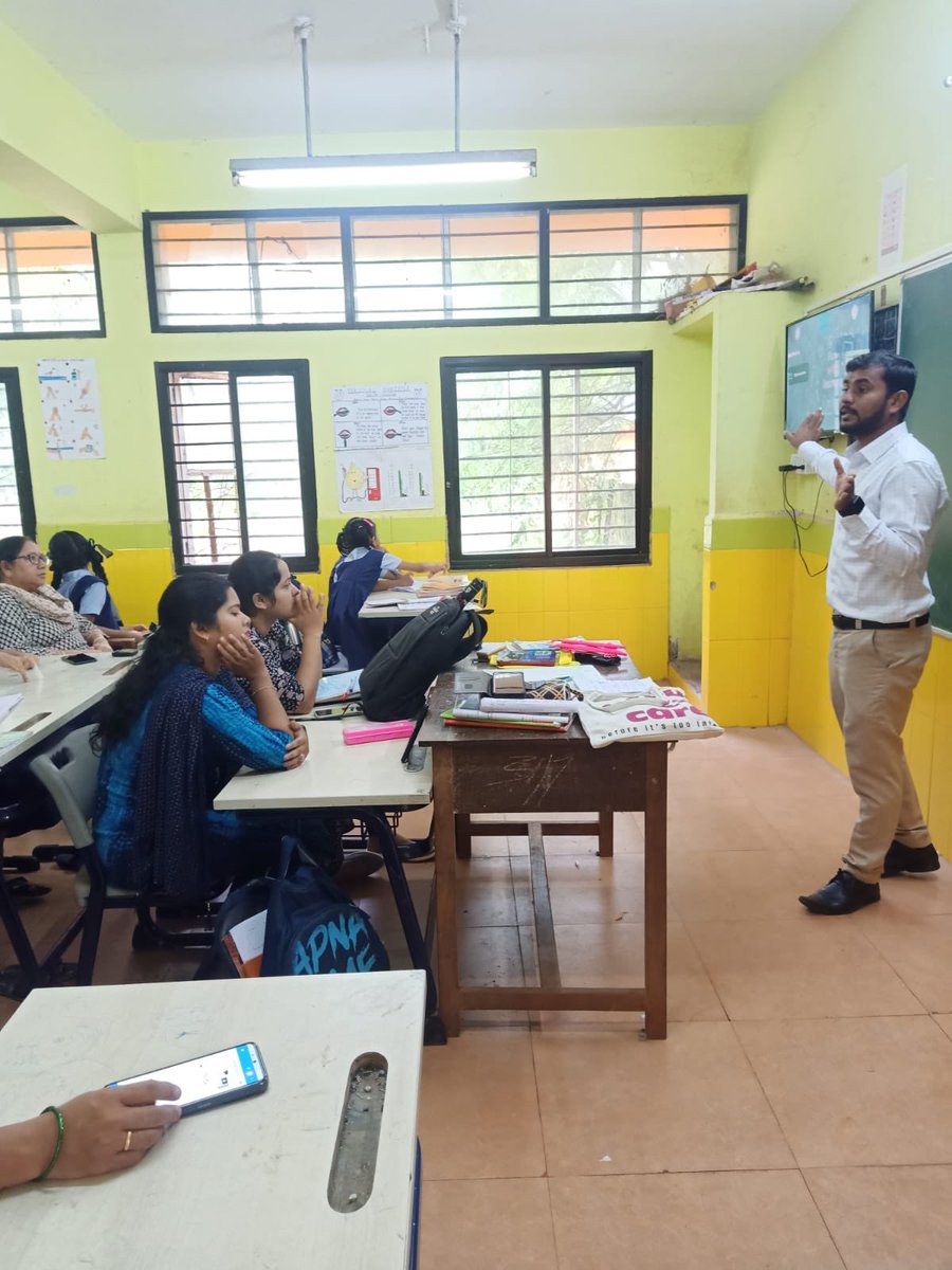 meghshala's tweet photo. Our Goa team is unstoppable despite the rain! They’ve trained teachers from 25 Govt. schools using the Meghshala app, supported by @IndfragBio. 
Exciting warm-up activities &amp; technical training made them all ready to ace their lessons with top-notch pedagogy skills. 

 #education https://t.co/MwrUsmjXYl