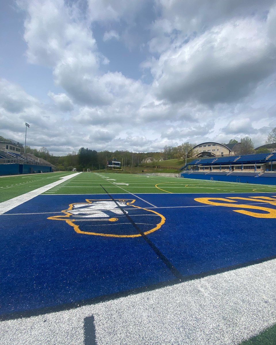 Due to sudden news of Alderson Broaddus University shutting down, My recruitment is 100% open. 5’10
160  I have 4 years of eligibility 

hudl.com/profile/168603…