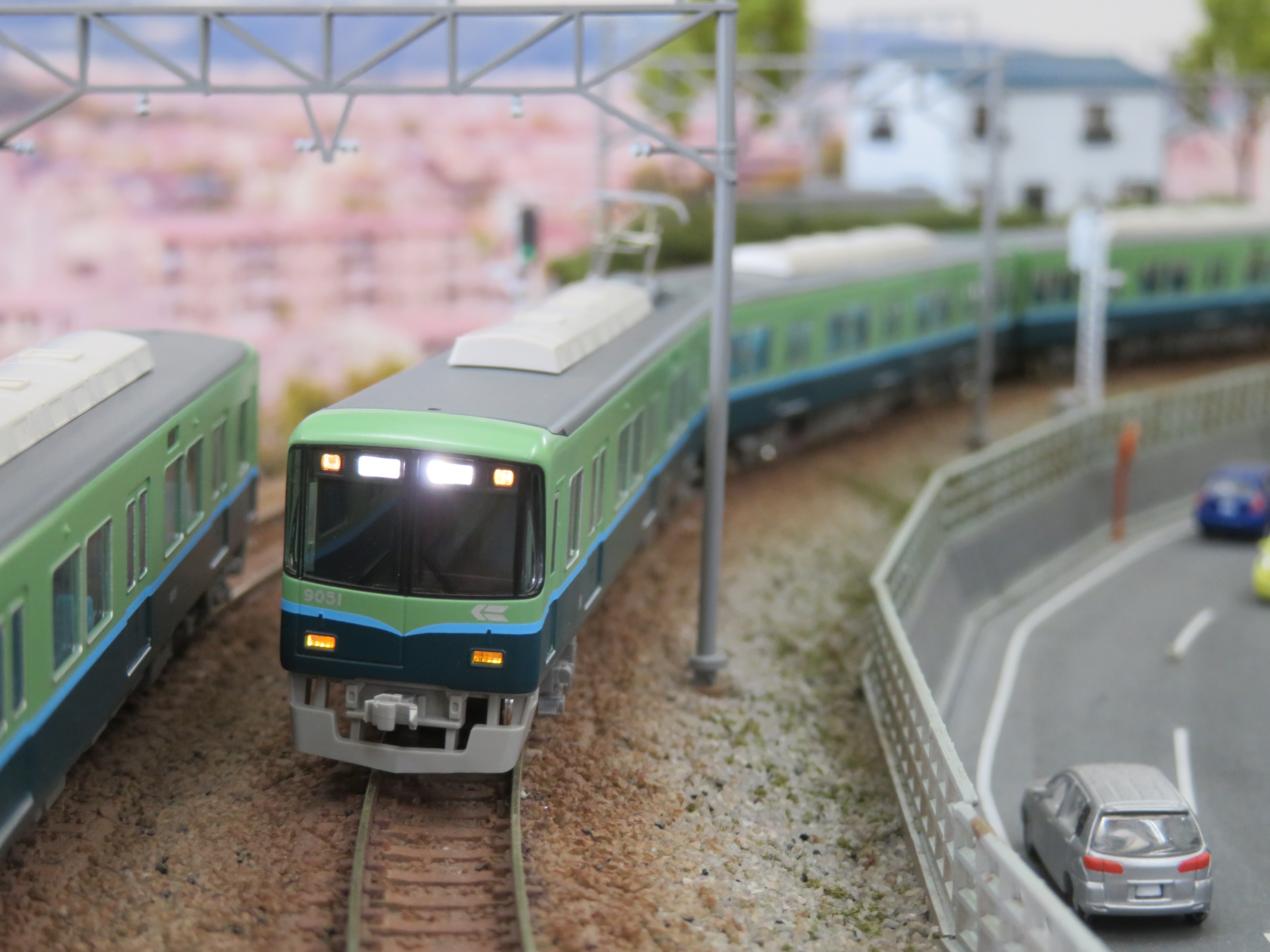 京阪9000系旧塗装(グリーンマックスキット素人組み立て) 京阪 9000系 旧塗装・9001編成 – 新製品紹介