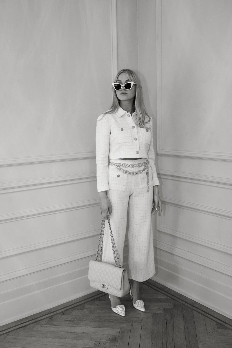 Celebrating Chanel

For the month of August we are giving you 5% off all Chanel products, automatically applied at checkout. 
Shop now xupes.com/brands/chanel