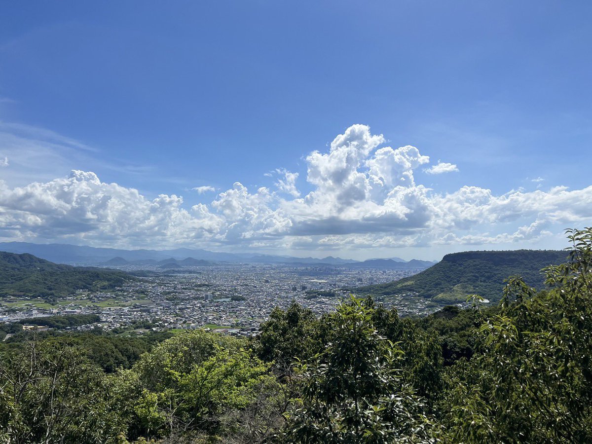 fine_stone_tw's tweet photo. 2023.8.1(火) #イマソラ　#晴天

https://t.co/FuH1fTGjj1

#八栗寺
#五剣山
#finestone
#interior
#jewelry
#stone
#インテリア
#ジュエリー 
#石
#庵治石
#伏石石材 https://t.co/PBzFrNmhvW