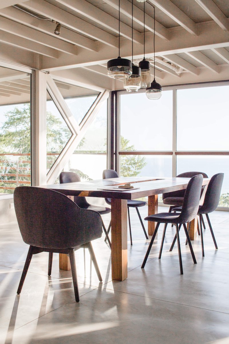 rgeorgia_'s tweet photo. @BeckyLucasConde @outsiteco's santa teresa - maramar villa

technically coliving - but these are your office views 👀 https://t.co/VVYYFfjczR