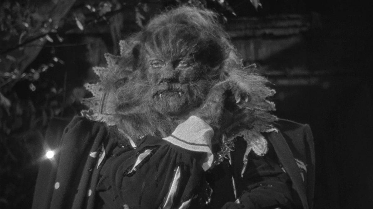 Parmi les chefs-d'œuvre indétrônables du cinéma : La Belle et la Bête (1946), de Jean Cocteau