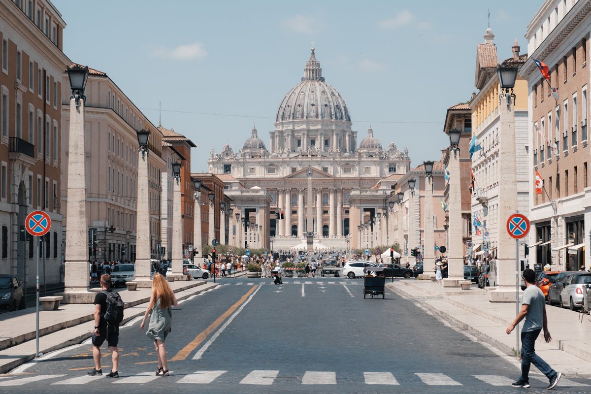 Mattouts's tweet photo. Rome on Fujifilm XT5 and Sigma 18-50 f2.8 📷 https://t.co/2Hu5N9WcPD