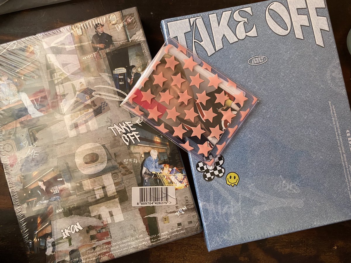 got my albums &amp; the bf wanted to open them together, he's more excited than i am🤭😂

thank you ate <a href="/chanbinsari/">ᵐʸˡᵉⁿᵉ🆔🐻</a> <a href="/teumekonicart/">ᴛᴋᴄ♡</a> ❤️❤️