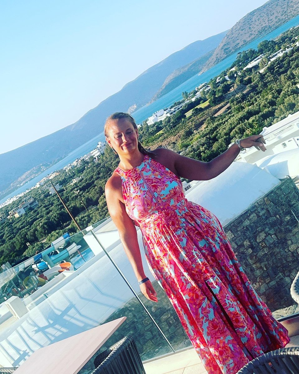 AVtechDel's tweet photo. Last night I was awarded #slimmingworld woman of the year for my local group.  
5 stone lost …. 1 stone to go :-) very happy https://t.co/eTBynOpQ8h