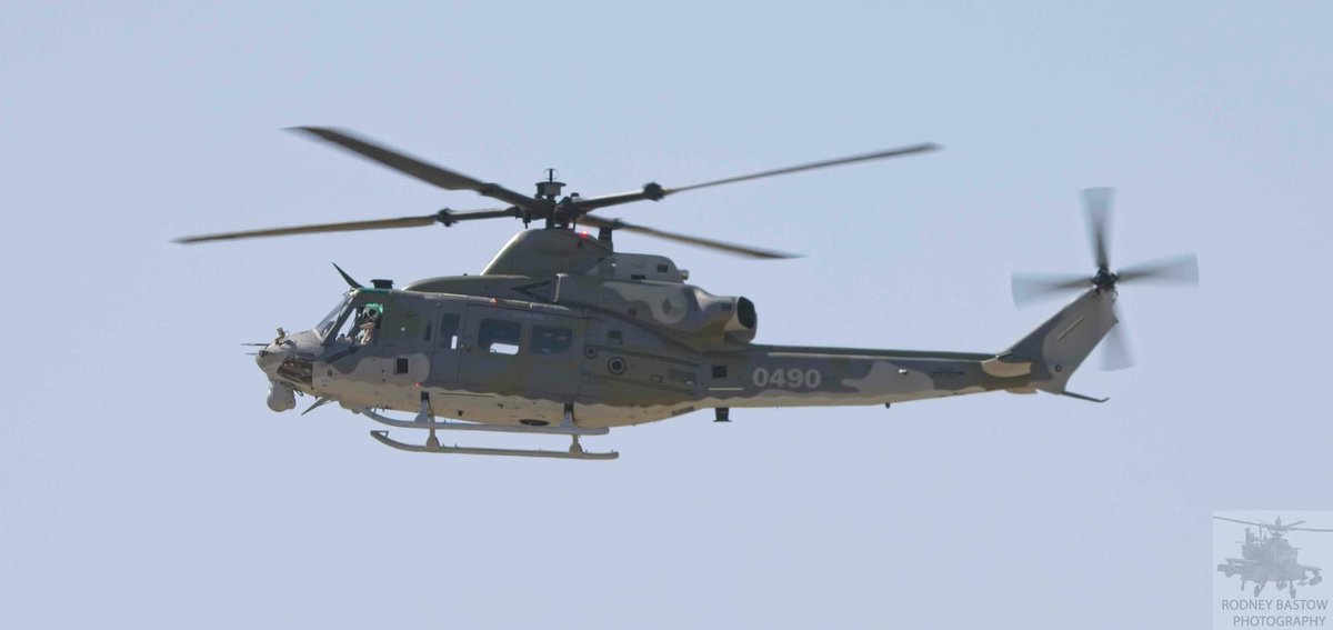 praisethesteph's tweet photo. 🇨🇿#Czechia: More photos of the Czech Air Force UH-1Y Venom, No. ‘0490’, during test flights at the Bell Assembly Center in #Amarillo, #Texas.

Delivery of the first two UH-1Y Venom and the third and fourth AH-1Z Viper to the 🇨🇿CzAF is expected in September. https://t.co/auDky8VffW