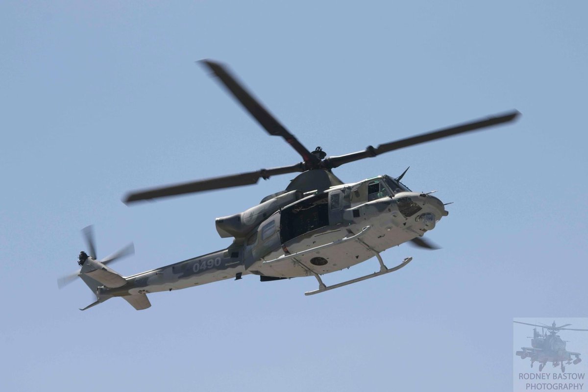 praisethesteph's tweet photo. 🇨🇿#Czechia: More photos of the Czech Air Force UH-1Y Venom, No. ‘0490’, during test flights at the Bell Assembly Center in #Amarillo, #Texas.

Delivery of the first two UH-1Y Venom and the third and fourth AH-1Z Viper to the 🇨🇿CzAF is expected in September. https://t.co/auDky8VffW