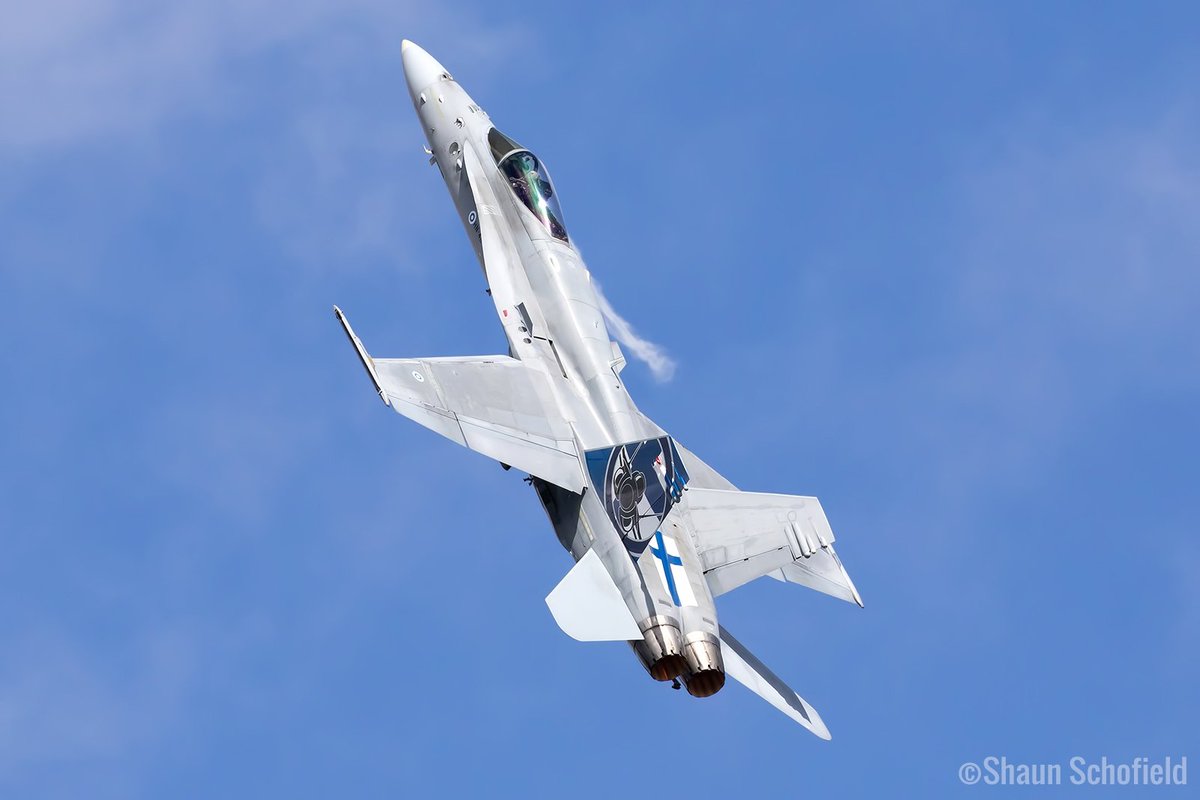 Shaun_Schofield's tweet photo. Some of the highlights of this year's superb flying display at @airtattoo https://t.co/c76efYpnTU