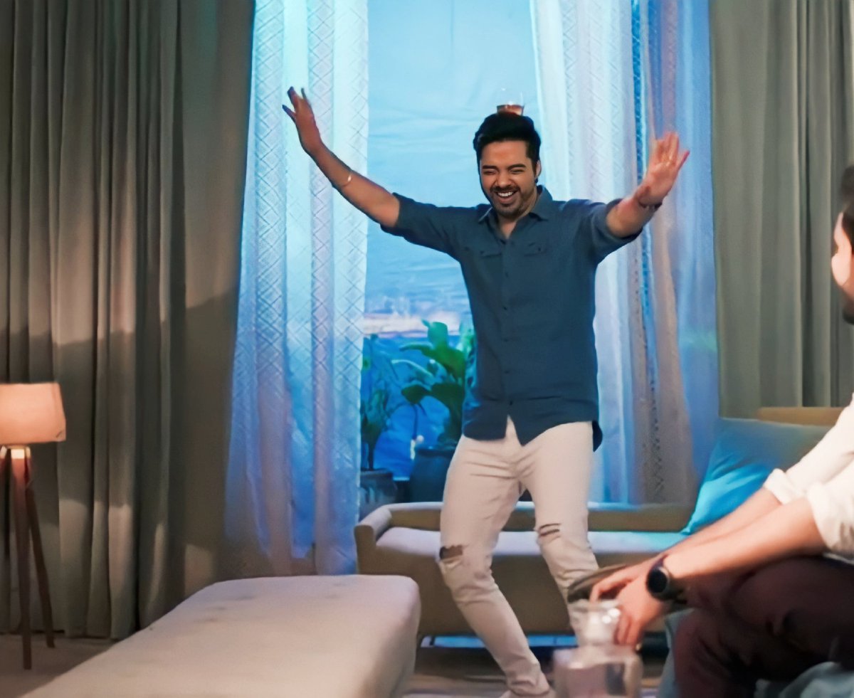 RiaSRBS's tweet image. EHSAN,THE LITERAL SUNSHINE BOYYY!!💛

@SamarVermani , You are too good. You always brighten up the screen with your performance.🫶

#KathaAnkahee #Ehsan