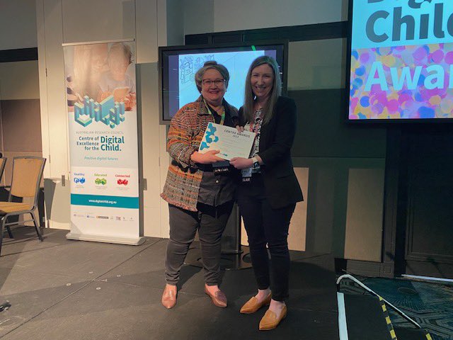 AmandaLevido's tweet photo. Thrilled to have received the Emerging Scholar Award today at Day 1 of #DCAM Such a privilege to work with and learn from the best in the field 🤩 @digitalchildau https://t.co/yGb3zSZ6vc