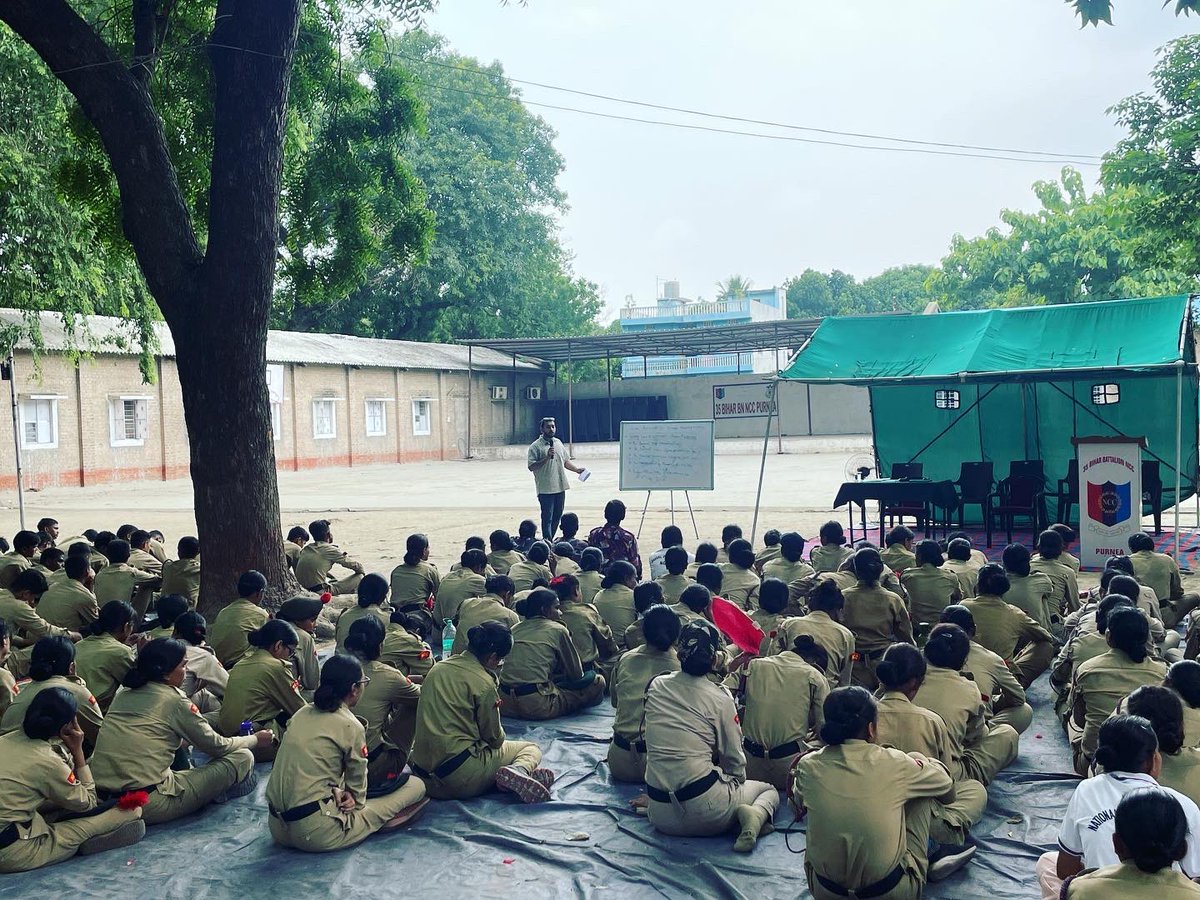 janman_org's tweet photo. Janman marked #WorldDayAgainstTraffickingInPersons 
with 2 impactful anti-human trafficking workshops. 1st workshop engaged #NCC cadets at #Barauni &amp; 2nd workshop mobilized Tarumitra volunteers in #Patna empowering them with knowledge on trafficking identification and prevention. https://t.co/5QGb7UY0xm
