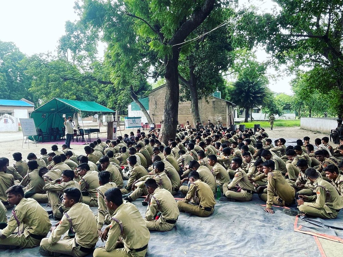 janman_org's tweet photo. Janman marked #WorldDayAgainstTraffickingInPersons 
with 2 impactful anti-human trafficking workshops. 1st workshop engaged #NCC cadets at #Barauni &amp; 2nd workshop mobilized Tarumitra volunteers in #Patna empowering them with knowledge on trafficking identification and prevention. https://t.co/5QGb7UY0xm