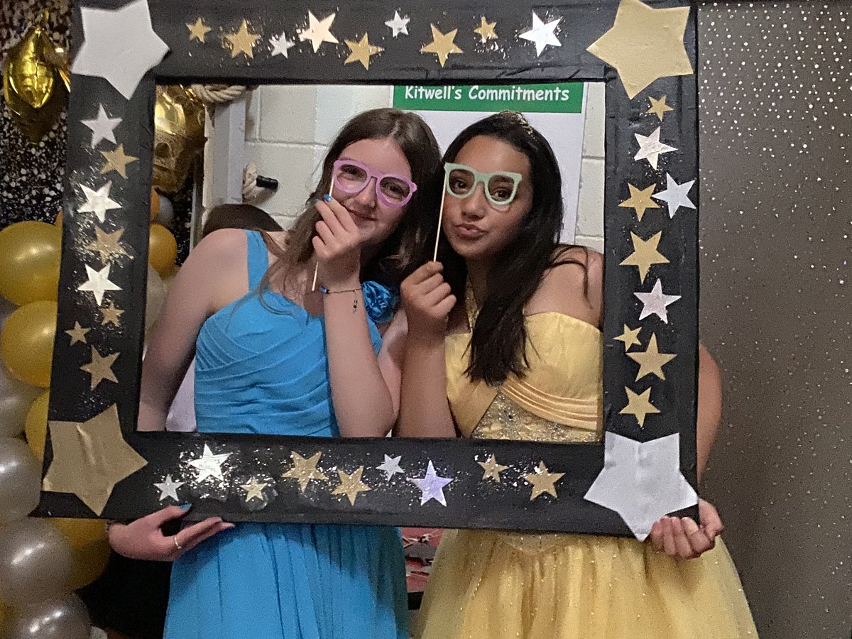 KitwellSchool's tweet photo. What a fantastic Year 6, they will be missed! Good Luck at your secondary schools. https://t.co/HEFiyfbHwQ