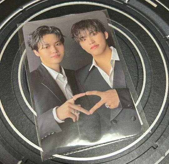 dowoopics's tweet photo. DOWOO PHOTO CARDS FINALLY OMG 😭😭😭🫶 https://t.co/WGsyWAGKUY