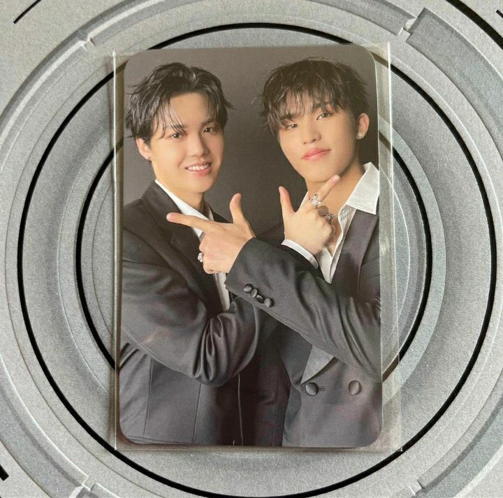 dowoopics's tweet photo. DOWOO PHOTO CARDS FINALLY OMG 😭😭😭🫶 https://t.co/WGsyWAGKUY