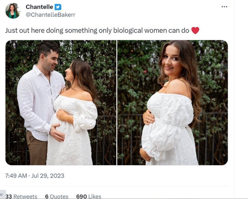 Victoria 🎀 tweet media