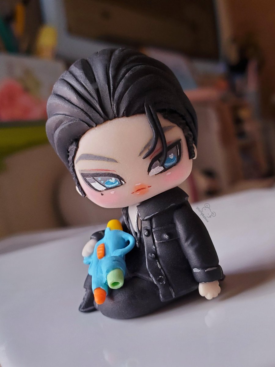 SamTookYu's tweet photo. YU from #地獄里長 💙

Though I altered his gun design from a hand gun to a squirt gun 🤣

🎥 https://t.co/ETo7Nl5sHq

#YangYuteng #楊宇騰YU https://t.co/K1PmuxE09L