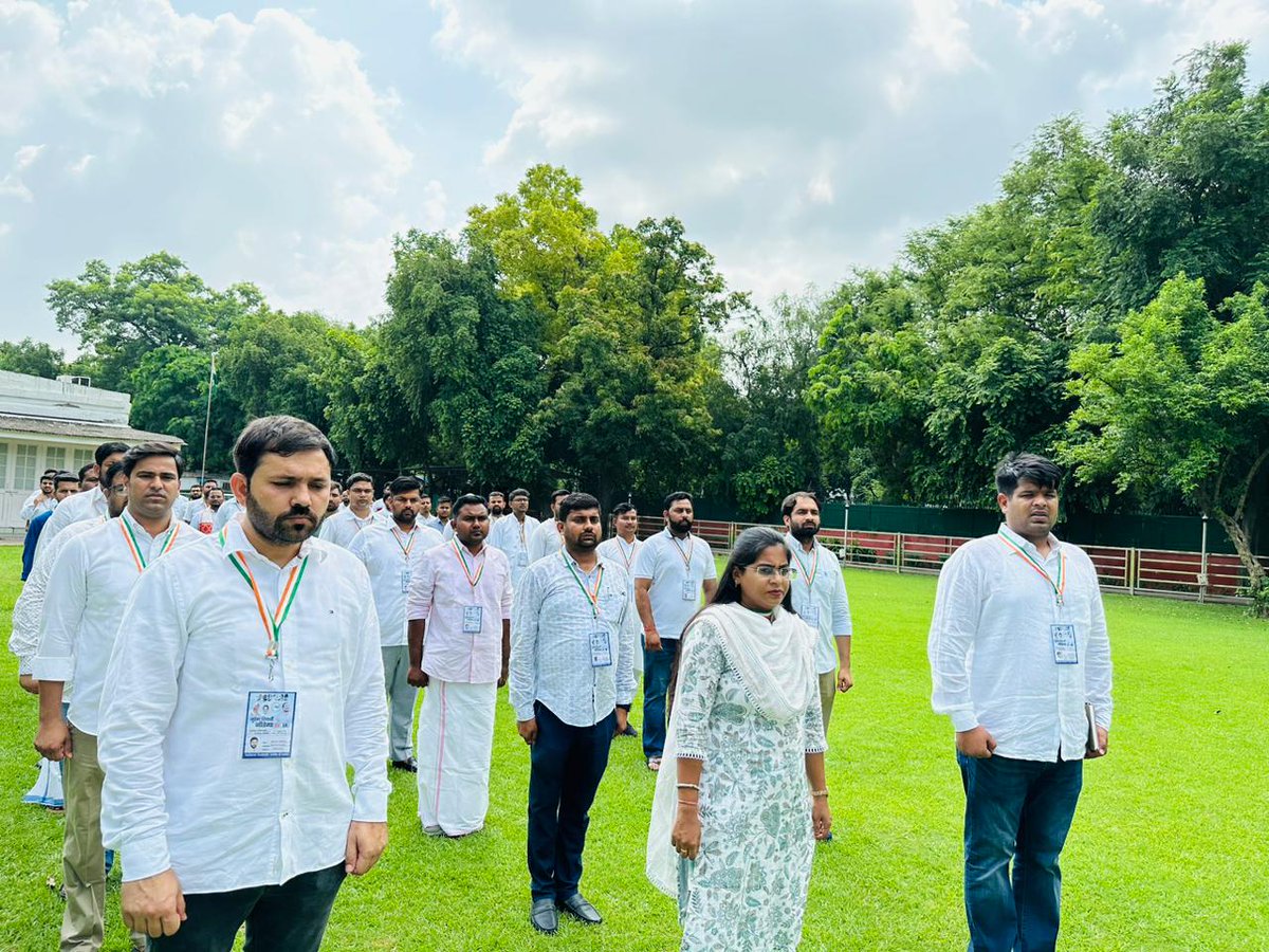 RoshanLalBittu's tweet photo. दो दिवसीय @NSUI राष्ट्रीय कार्यसमिति की बैठक #जुड़ेगा_विद्यार्थी_जीतेगा_इंडिया राष्ट्रीय प्रभारी श्री @kanhaiyakumar जी, राष्ट्रीय अध्यक्ष श्री @Neerajkundan जी की प्रमुख उपस्थिती में आज से शुरू। https://t.co/Ll8zxXuT2k
