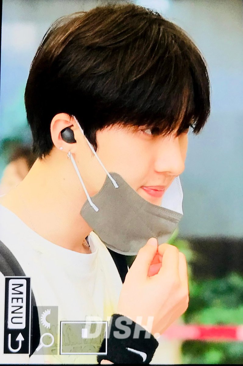 230801 출국 pre

👋🏻

#후이 #HUI
#이회택 #LEEHOETAEK