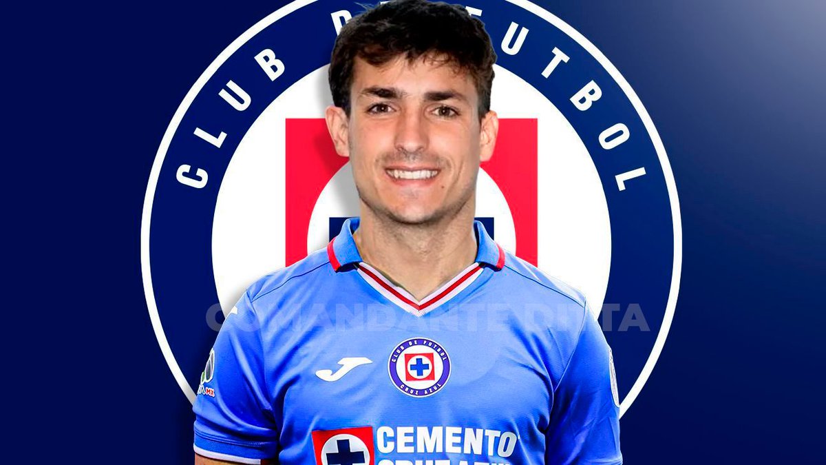 Inf0rmanteAzul's tweet photo. Cámara pinche @CruzAzul que estás esperando.

este es el delantero, este es el fichaje, de una papi. https://t.co/VM1j8KiUS3