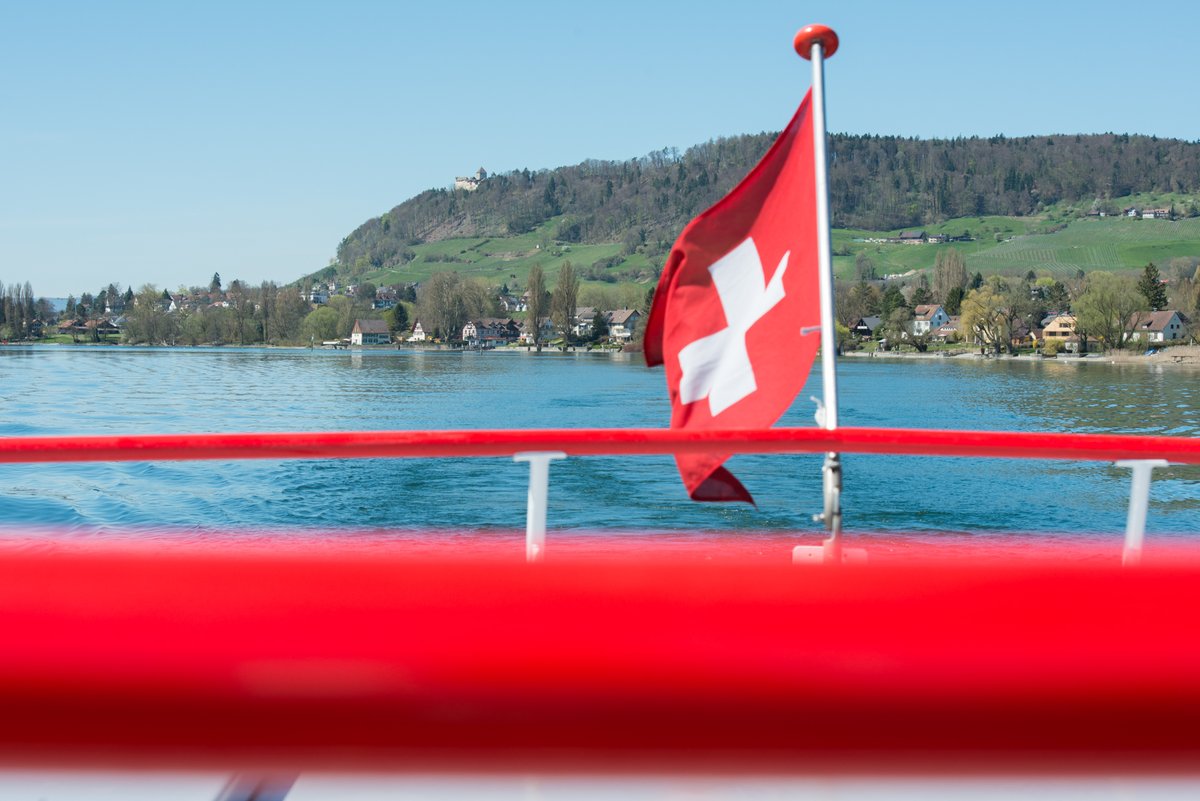 Die URh-Crew wünscht allen einen schönen 1. August 🇨🇭! Gerne begrüssen wir Sie bei uns an Bord ⛴️⚓!
Details zum Fahrplan gibt es online: hubs.la/Q01Zp4Z90

#nationalfeiertag #schifffahrt #urh #ausflug #sommer #auszeit