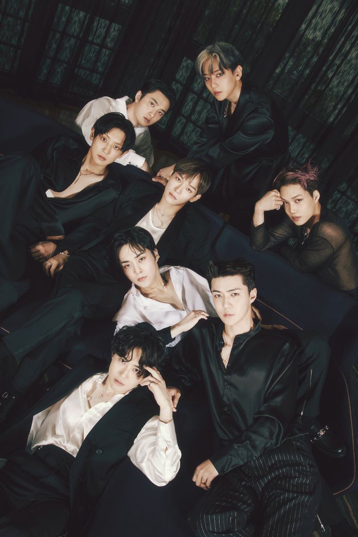 viraltakes's tweet photo. EXO was #1 most searched boy group on MelOn in July 2023. https://t.co/HGtibV85nU