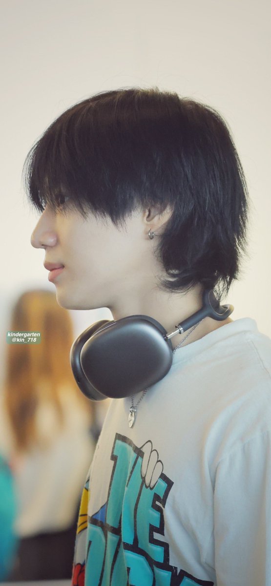 kin_718's tweet photo. 2023.08.01
하네다공항 김포공항 태민🩵

#태민 #TAEMIN #テミン https://t.co/9lhn59kWIf