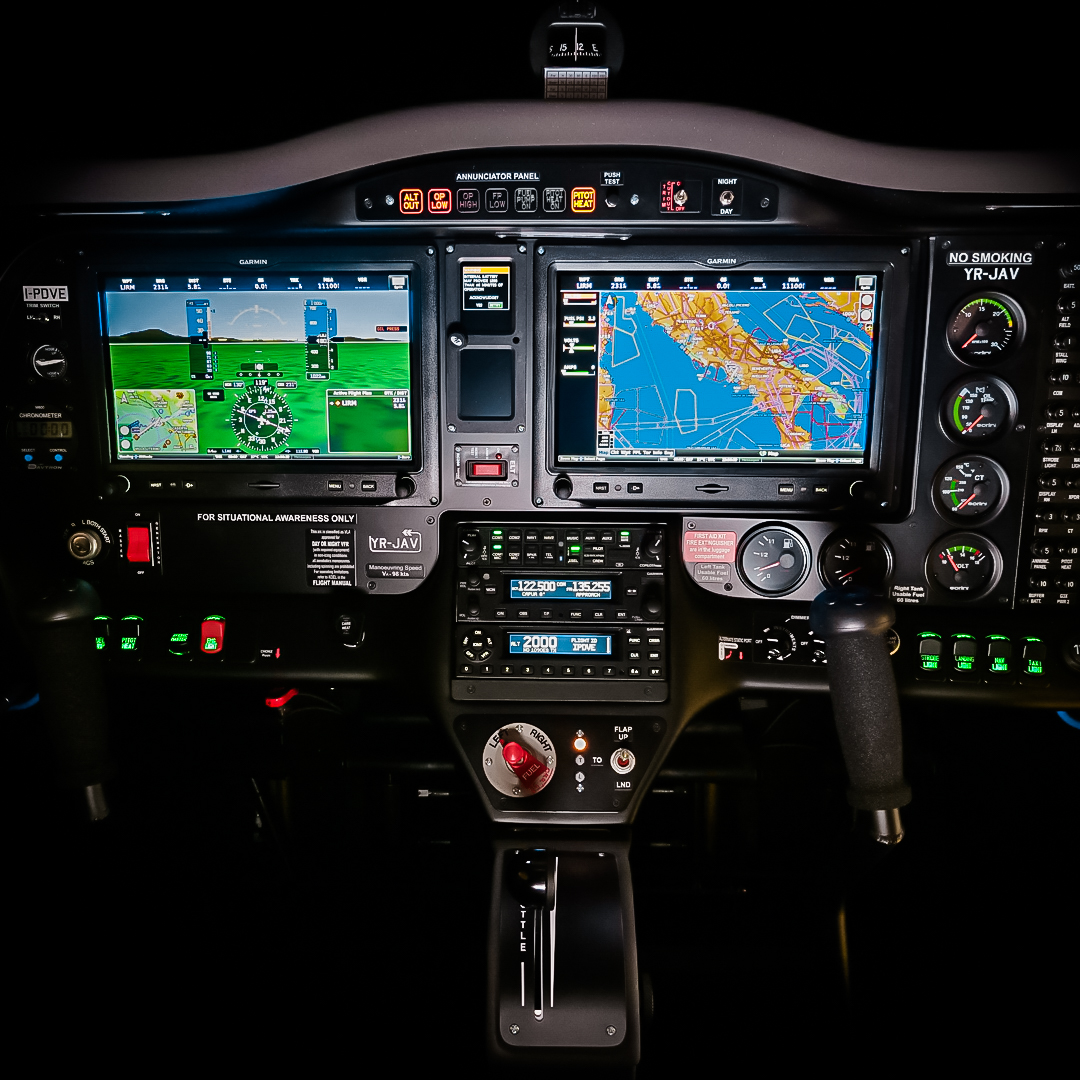 tecnam's tweet photo. P2002 Sierra Mk II - you won`t only benefit from its efficiency, but also distinguish by its unique silhouette.
Discover more:
https://t.co/dIMDogYdAG
#Tecnam #Tecnam75 #TecnamAircraft #P2002 #P2002SierraMkII https://t.co/lEZTw8n6ZT