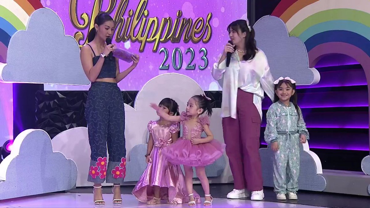 cassy_updates's tweet photo. Pang-fourth si Cassy na contestant for Little Ms P,
Look... may ribbon din yern!
Cutie-cutie you all!

08 | 01 | 2023

#CassyLegaspi 💛
#EatBulagaNa
#EayBulaga
#EBHosts
#EBNa
#EB https://t.co/vcwZDKzdv1