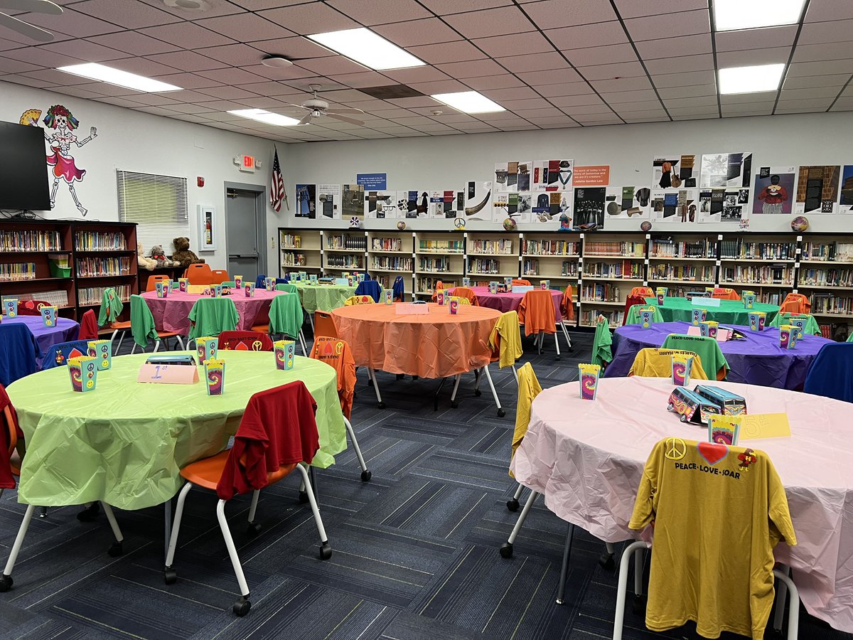harriscsd83's tweet photo. Celebrating our 60th year with some 60’s Peace, Love and SOAR. Day 1 of digging into data . Check us out at the district conference Wednesday with our solid color shirts but when together we form a rainbow! https://t.co/FacuzT69NH