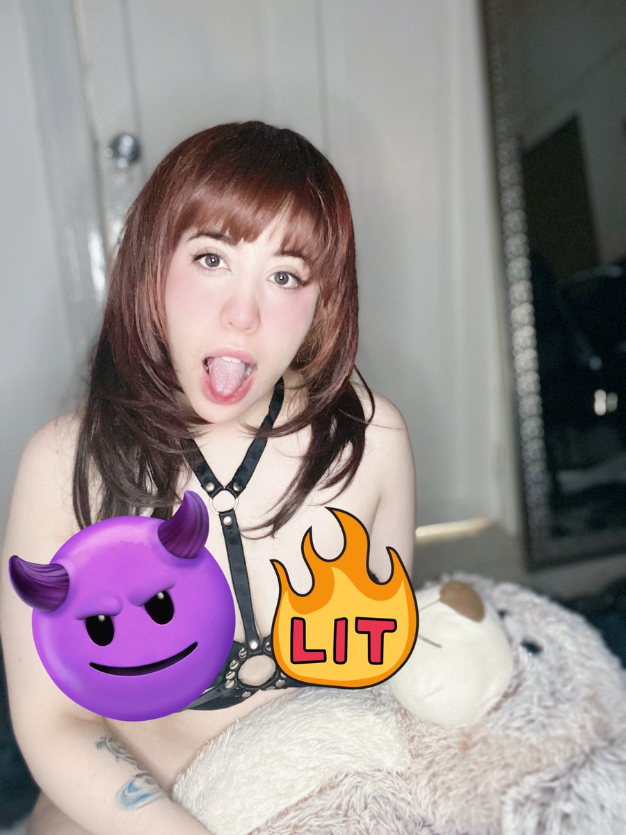 cabramilbebe's tweet photo. New content babies ππ₯π₯π₯
#of #pussy #hotwife #sw #sexylatina #c0geme #swinger #bdsm #horny #only #sexygirl #dickerate https://t.co/DfJSNOUQbc