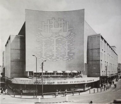 shipsinthesky63's tweet photo. Happy #YorkshireDay! @shipsinthesky63 is a social history project about #AlanBoyson’s @BhsMuralHull and the people & building behind it. It’s the UK’s largest mosaic at 66x64 ft & a representation of our @HullMaritime heritage. It’s #Hull’s largest artwork but is it #Yorkshire’s? https://t.co/w7ccH3IZky