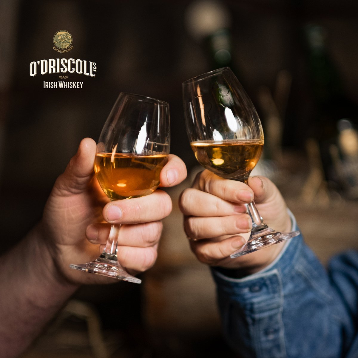 O'Driscolls tastes better with friends! 🇮🇪 🥃🏴‍☠️ 🖱Visit: odriscollsirishwhiskey.com #odriscollsirishwhiskey #odriscollsclan #irishwhiskey #whiskeylovers #ireland #WeAreAllODriscolls