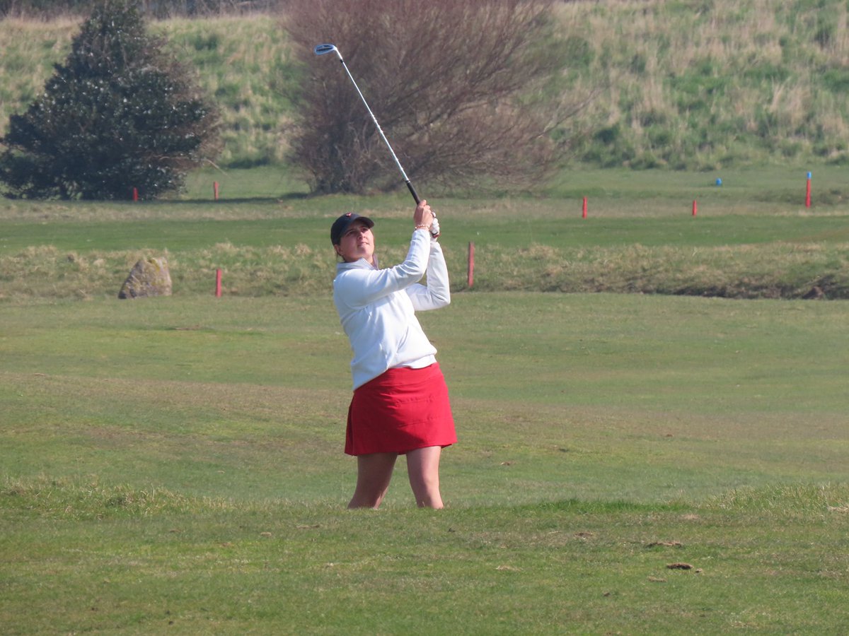 Great to see Ffion qualifying for the match play in the Welsh Ladies Ameteur championships at Newport and OM’s Gracie Mayo (leading qualifier) and Issy Hopkins- good luck Girls! @MillfieldSenior @MillfieldSport @BrynMeadows @omsociety @wales_golf @NewportGolfClub