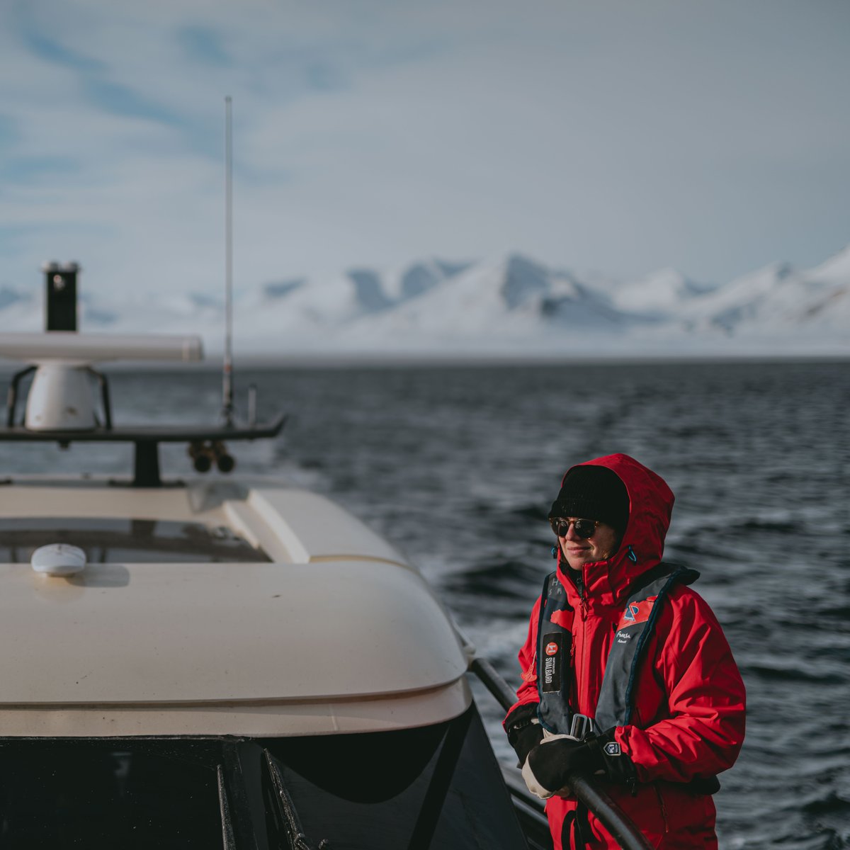ABVolvoPenta's tweet photo. Embark on an Arctic adventure with Hurtigruten Svalbard's extraordinary Kvitbjørn vessel. Discover the wonders of Svalbard in serene tranquility, powered by electricity. Experience the future of quiet cruising in the Arctic.

#volvopenta #lifeatsea #emobility https://t.co/2sbH06z5X2
