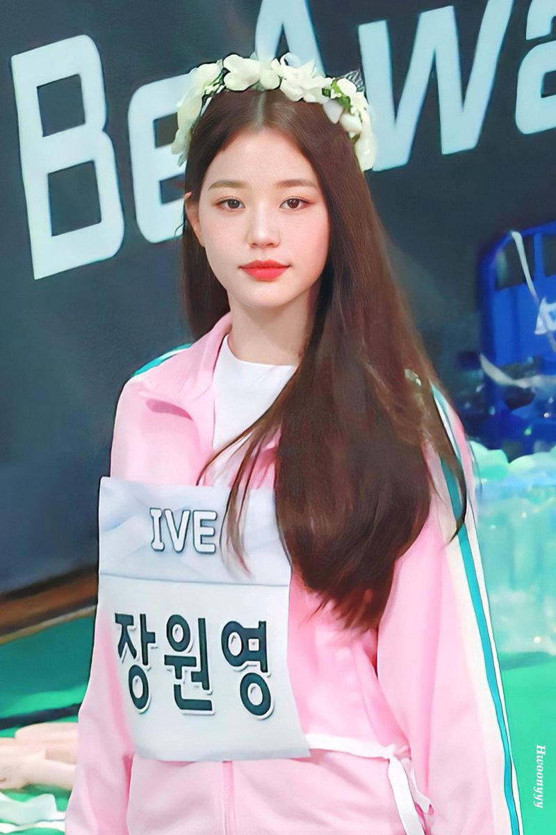Hwoonyyy's tweet photo. 🌸

#JANGWONYOUNG #WONYOUNG 
#장원영 #아이브 #IVE https://t.co/LosVGQIEqu