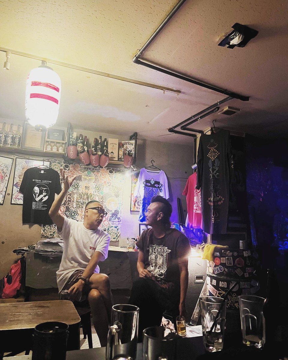 doppelgengerlab's tweet photo. ここ毎月毎に一週間ぐらい西成で共に過ごして来たけど毎日休まず遊ぶし飲むし騒ぐしドラマありすぎて本当ひいき無しにハンパないよユーザロックは🤣
誰よりもロックしてるし今までの足跡に偽り無し本物の面白人
自由に生きるとはまさに https://t.co/FMHLjf1r4V