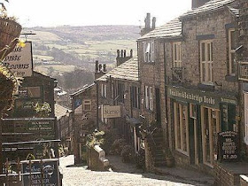 JacyBrean's tweet photo. #YorkshireDay #BronteParsonage #Haworth
https://t.co/jXtpiHYTVN https://t.co/ovmjNiG8Bx