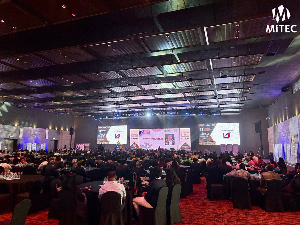 MITEC_MY's tweet photo. 3 successful days of The RISE Malaysia, the 11th Global Summit of Tamil Entrepreneurs &amp; Professionals 2023 at MITEC have come to an end. https://t.co/uPeISZc6dr