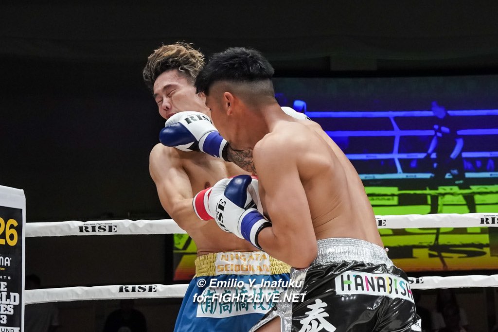 masashi_0510_'s tweet photo. 格闘技ってこうゆう事だよね
なにが起きるか分からないから面白いんでしょ🫶絶対やり返す。絶対。
たくさんの応援ありがとうございました!
こんな姿見せてしまって申し訳ないです。
対戦相手の石川選手、RISE関係者の皆様ありがとうございました。強くなって戻ります
📸 @emilioinafuku
#RISE170 https://t.co/h1iezTSoYz
