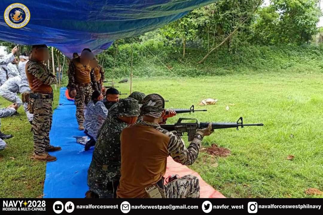 Philippine_Navy's tweet photo. TRAINING FOR READINESS | @Philippine_Navy #Reservists at the forefront as #ExercisePagsasama2023 kicks off in #Palawan
ππΈ: @NFW_PN
#LaangKawalPilipinas
#InTheNavy
#ProtectingtheSeasSecuringOurFuture
#ModernandMultiCapablePHNavy
#AFPyoucanTRUST https://t.co/WrdQyklJjA