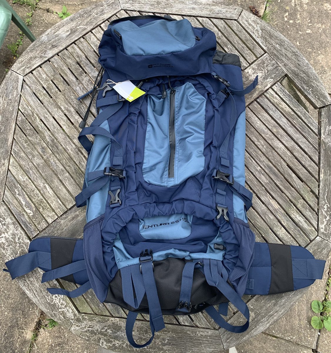 Starting from the 3rd, this Ventura 65+15 litre rucksack from @MountainWHouse will carry everything I need for my hike across Hadrian’s Wall. 

Stay tuned for lots of history and hiking (and rain, lots of rain). 

Taking @VersusHistory on tour. #VHonTour