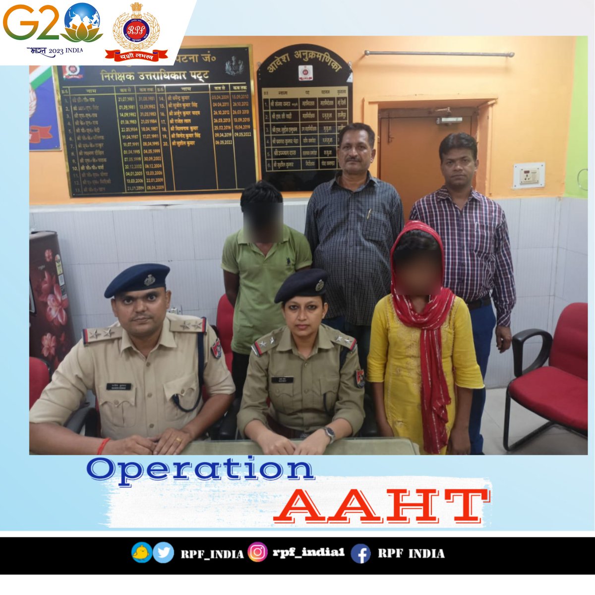 RPF_INDIA's tweet photo. #RPF Patna along with @BBAIndia arrested a trafficker and rescued a 13 yr old girl who was allegedly being taken to Delhi for labour and was sexually abused. 
The Girl was handed over to #Childline Patna for further medical care &amp; psychological support.
#OperationAAHT #WeServe https://t.co/heqtpOB2UQ