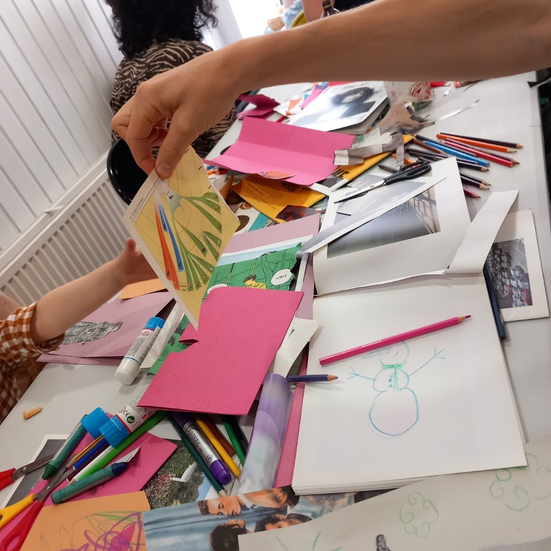 Glasgow Zine Library tweet media